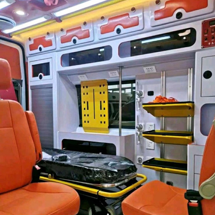 科尔沁左翼中长途救护车护送病人租赁价格